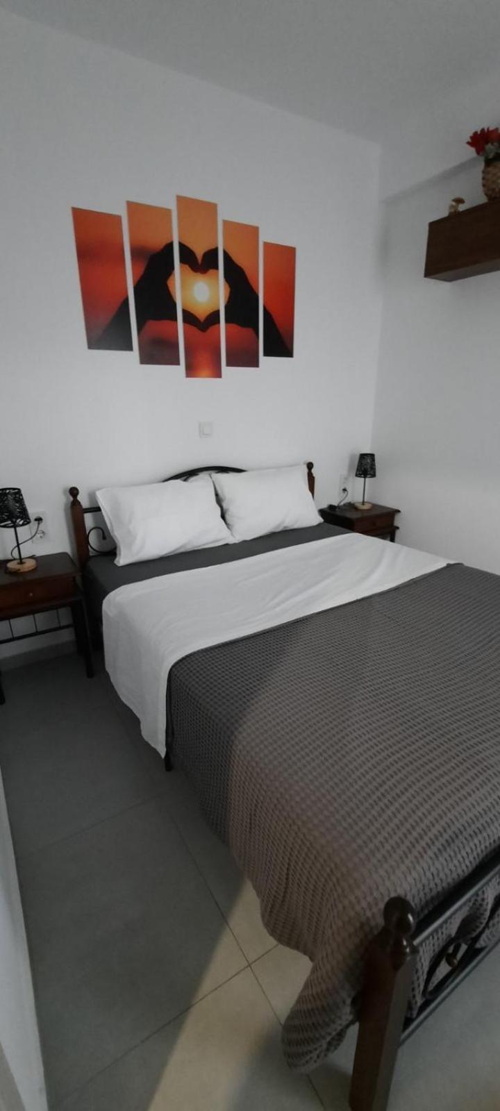 Kalofas Apartments Amaryllis โอฟรีนีออน ภายนอก รูปภาพ
