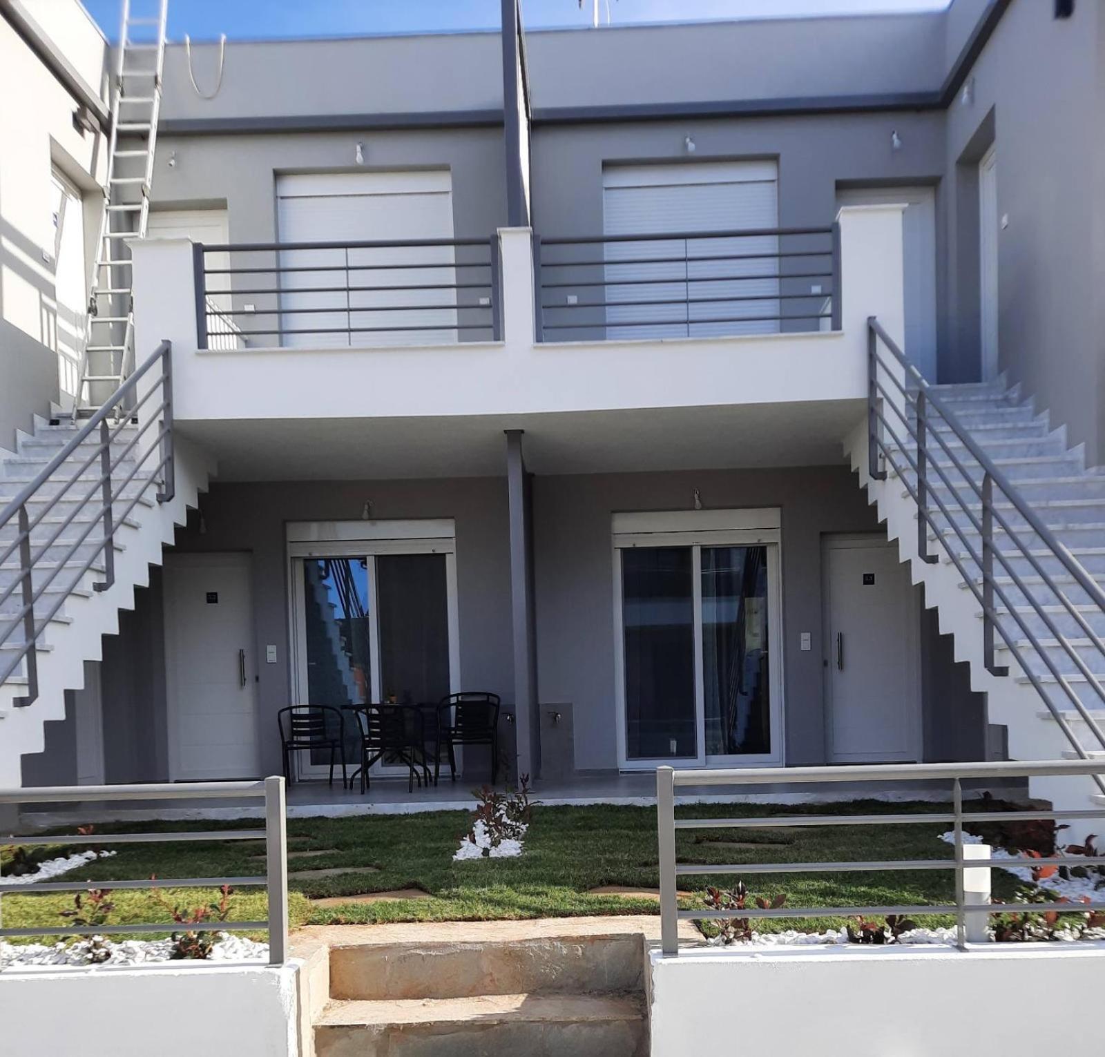Kalofas Apartments Amaryllis โอฟรีนีออน ภายนอก รูปภาพ