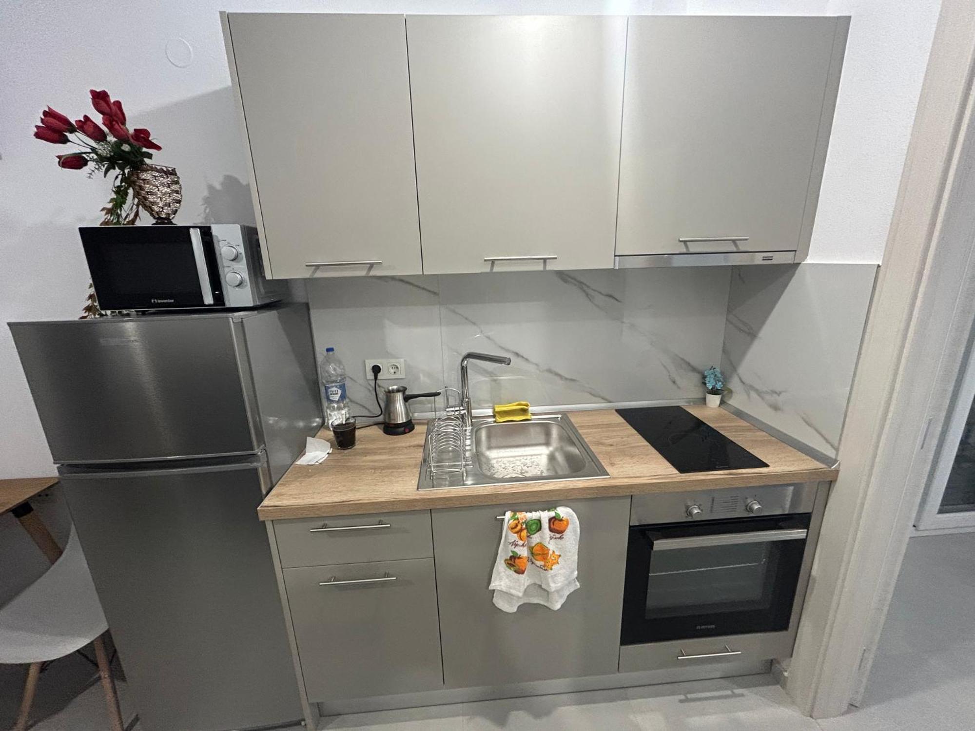 Kalofas Apartments Amaryllis โอฟรีนีออน ภายนอก รูปภาพ