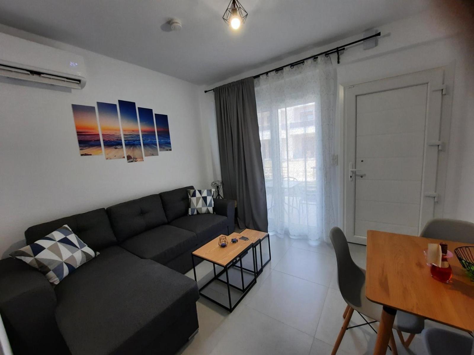 Kalofas Apartments Amaryllis โอฟรีนีออน ภายนอก รูปภาพ