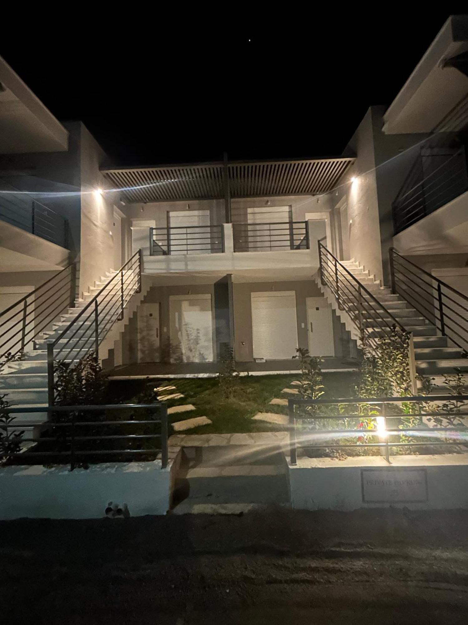 Kalofas Apartments Amaryllis โอฟรีนีออน ภายนอก รูปภาพ